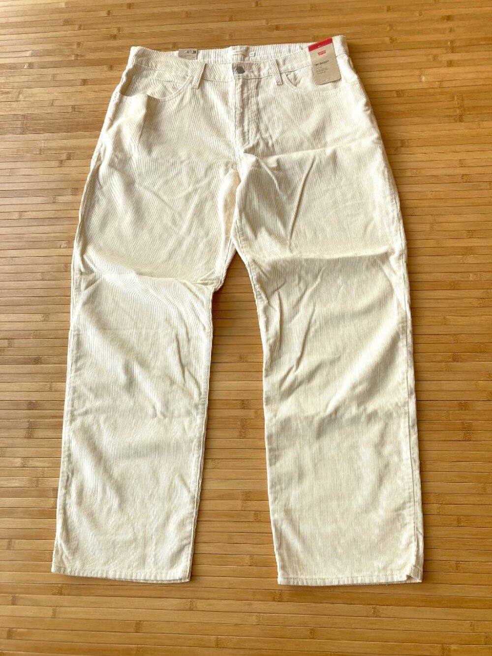 Levi's '94 Baggy Corduroy Straight Leg Loose Fit Jeans Womens 33 White Swan NWT